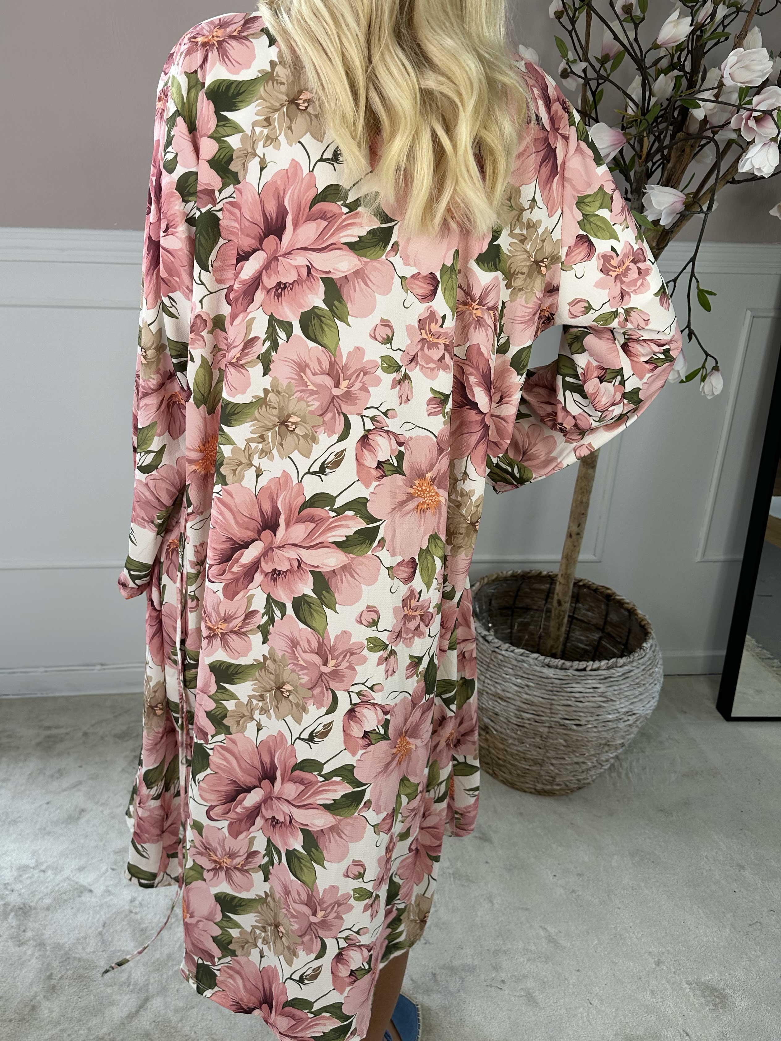 Flower Kimono - Söt lång kimono med blomtryck